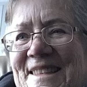 Profile photo of Suzanne